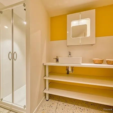 Сasa de vacaciones Loft 250m2 Centre -3 Niveaux & Terrasse Sud