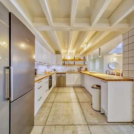 Сasa de vacaciones Loft 250m2 Centre -3 Niveaux & Terrasse Sud *